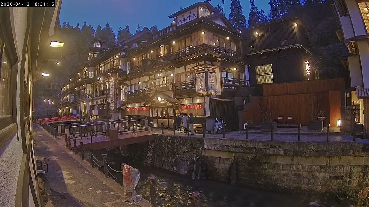 銀山溫泉
