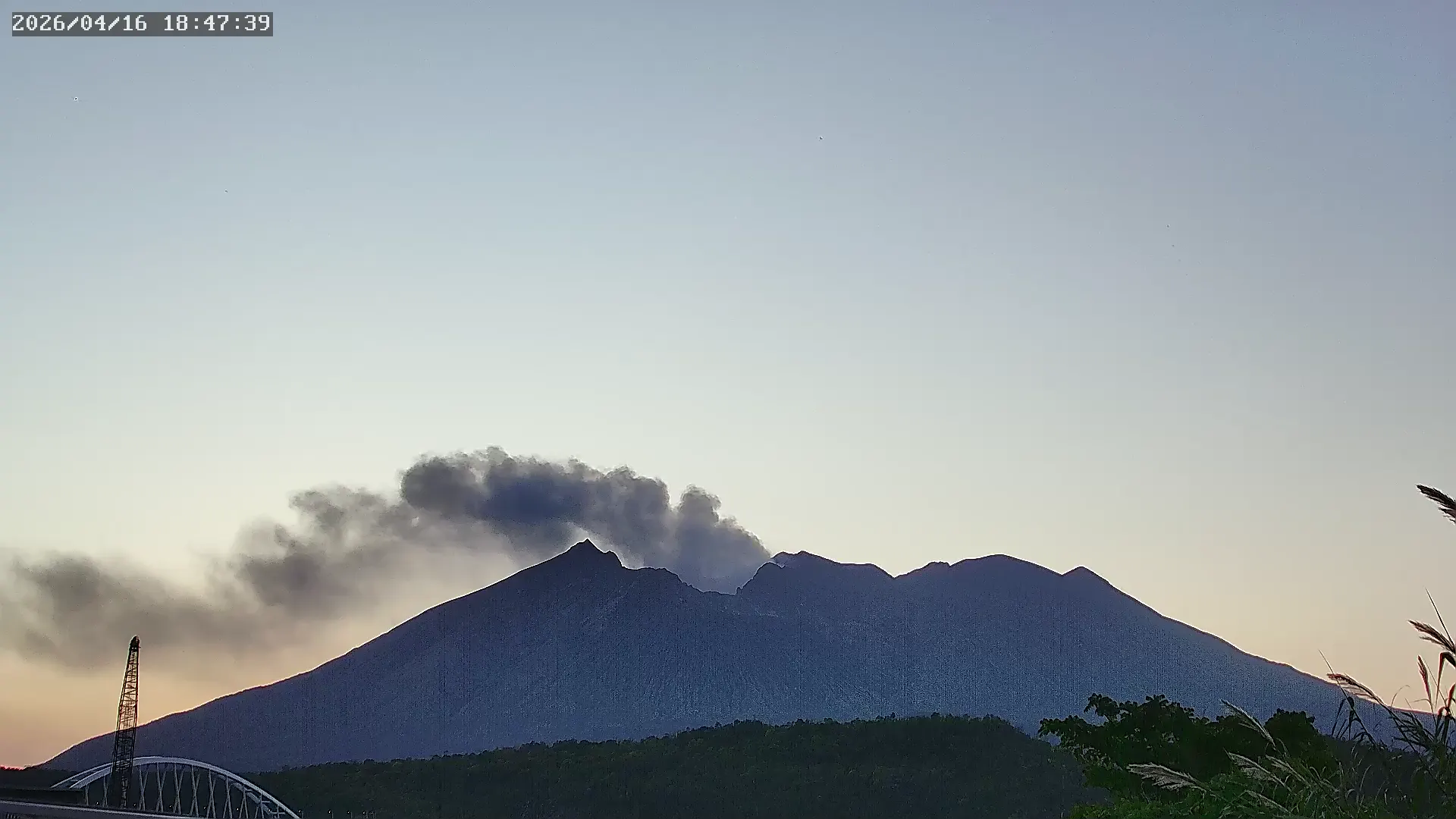 櫻島火山 即時影像 - 2026-04-16 18:47