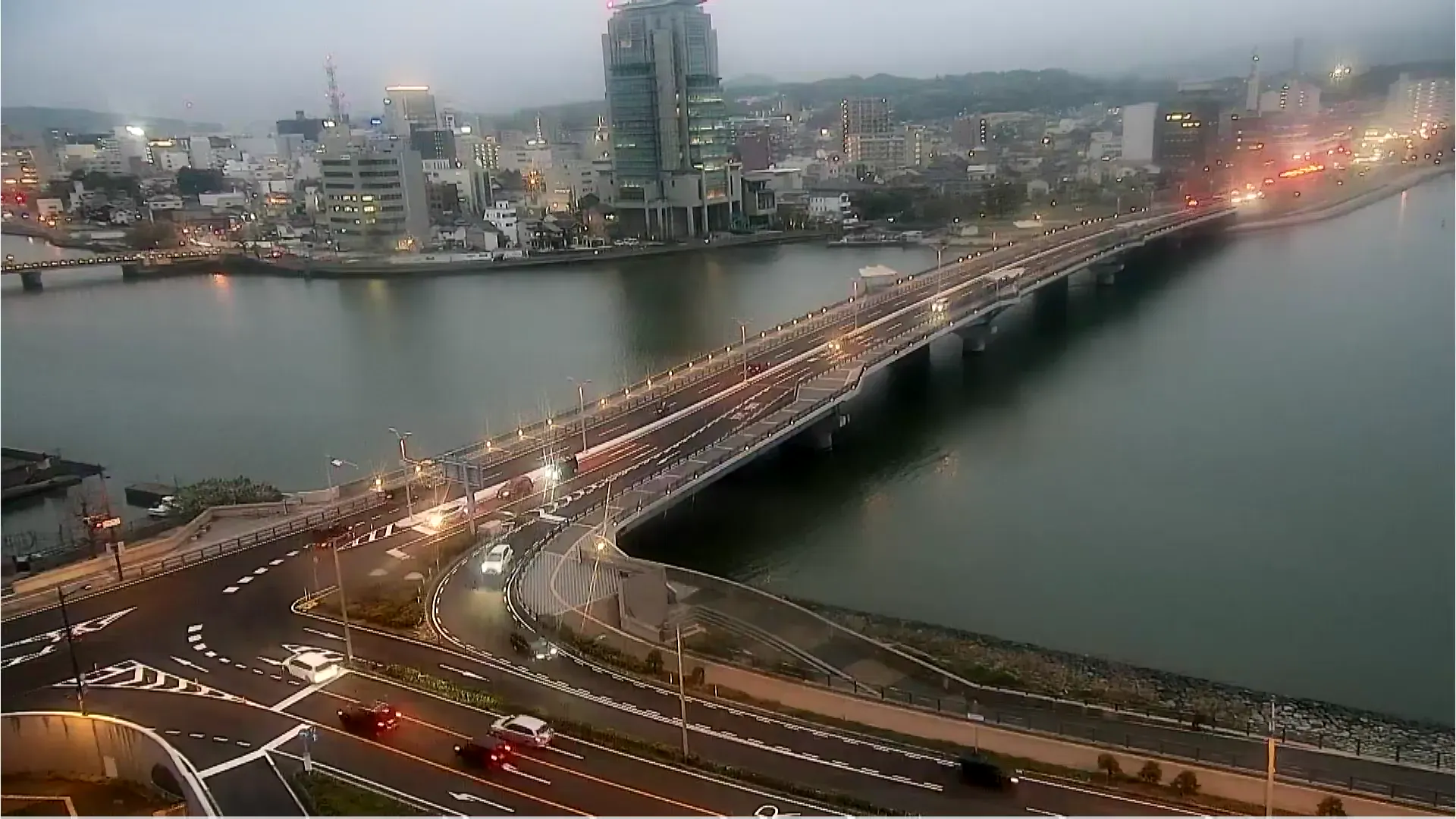 宍道湖大橋 即時影像 - 2026-04-14 18:47